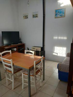 Location Petit Gite Individuel Orgeres  外观 照片